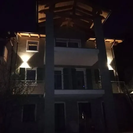 아파트 Casa Mergozzolo 오메그나